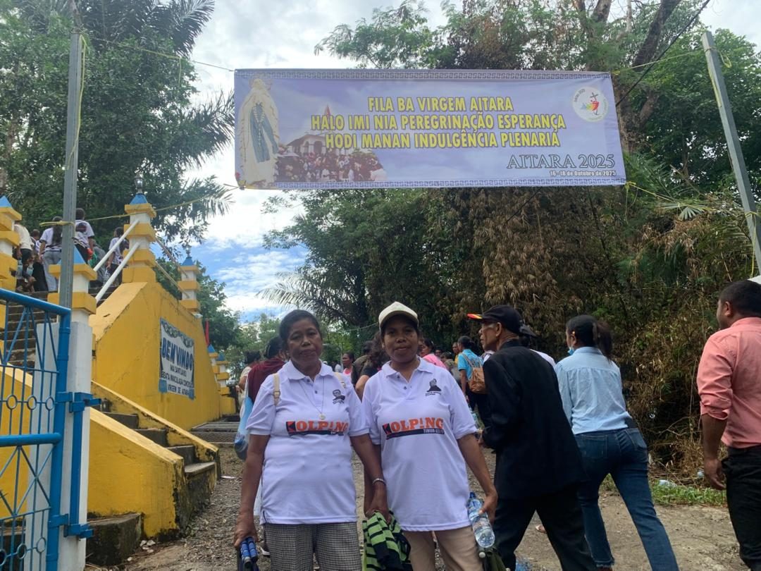 Kolping pilgrimage mountain Timor-Leste
